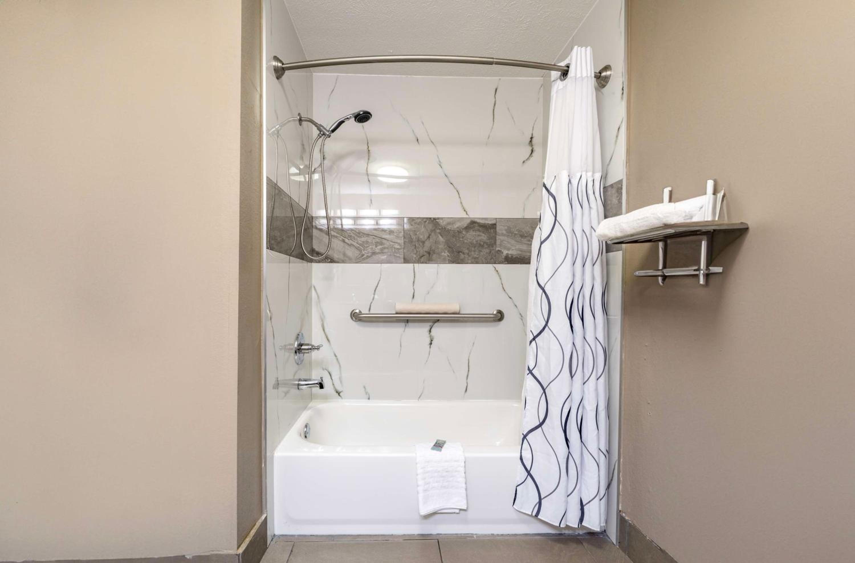 Best Western Gateway Inn
