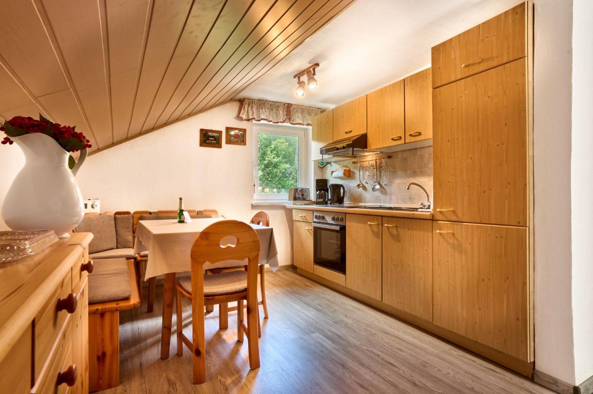 Haus Kuchler view 3