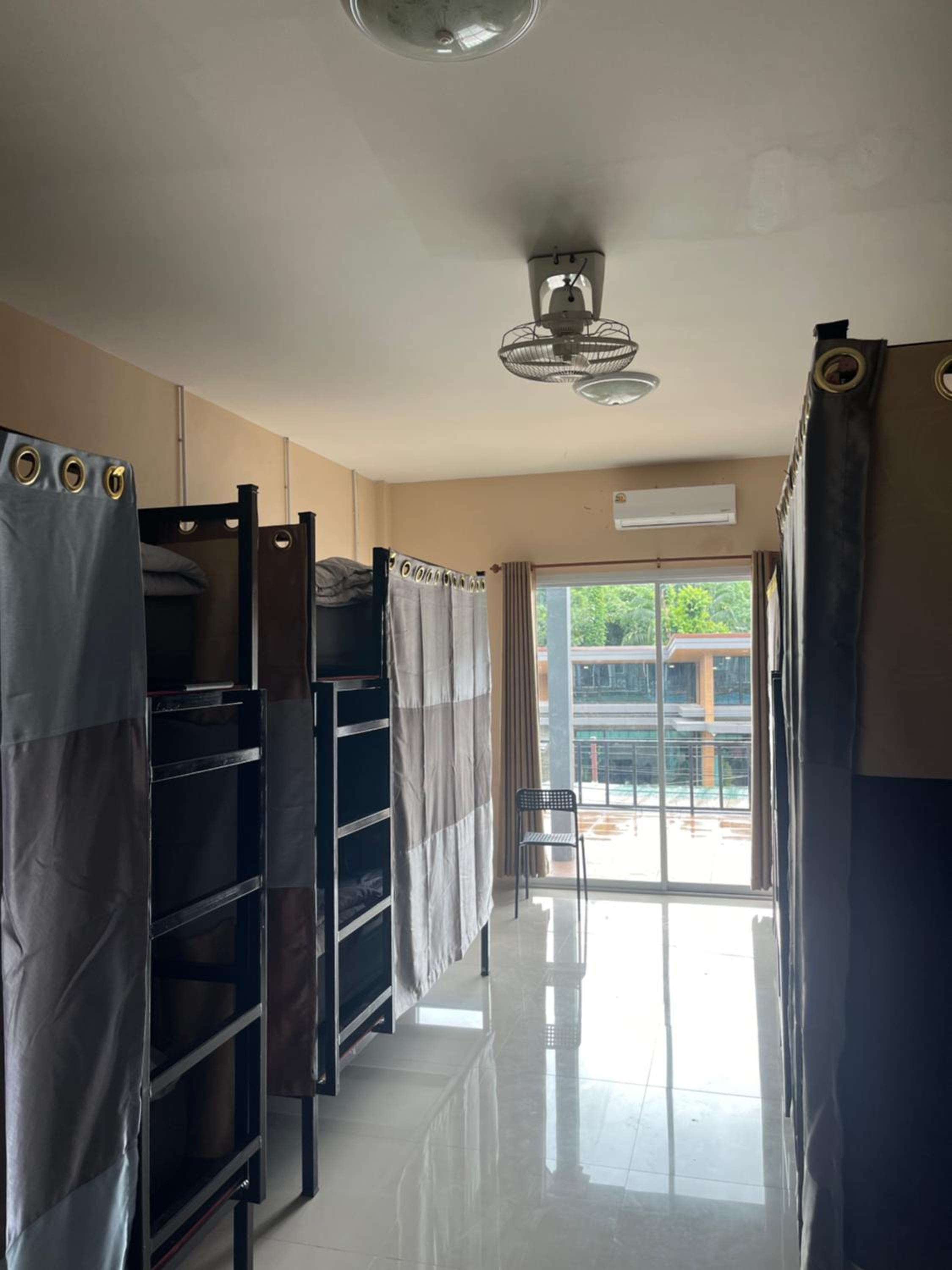 Khaosok city hostel