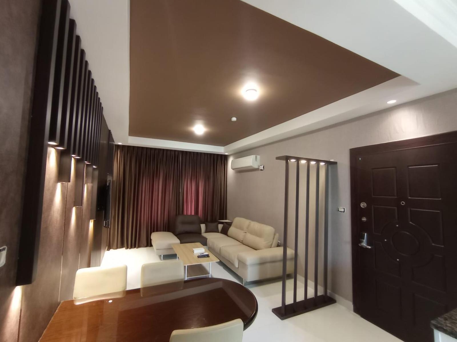 Janty Apartments