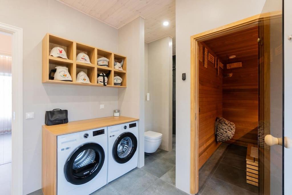 Kolmnurga Villa