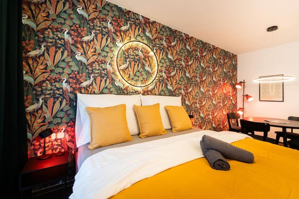 Gold Garden Terrace Apartment