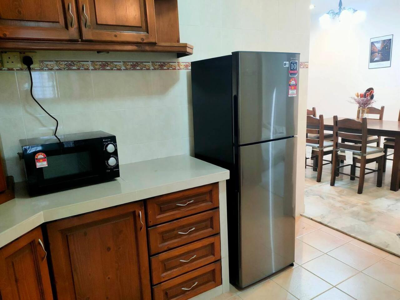 99 homestay teluk intan 5 min to Leaning Tower photo 6