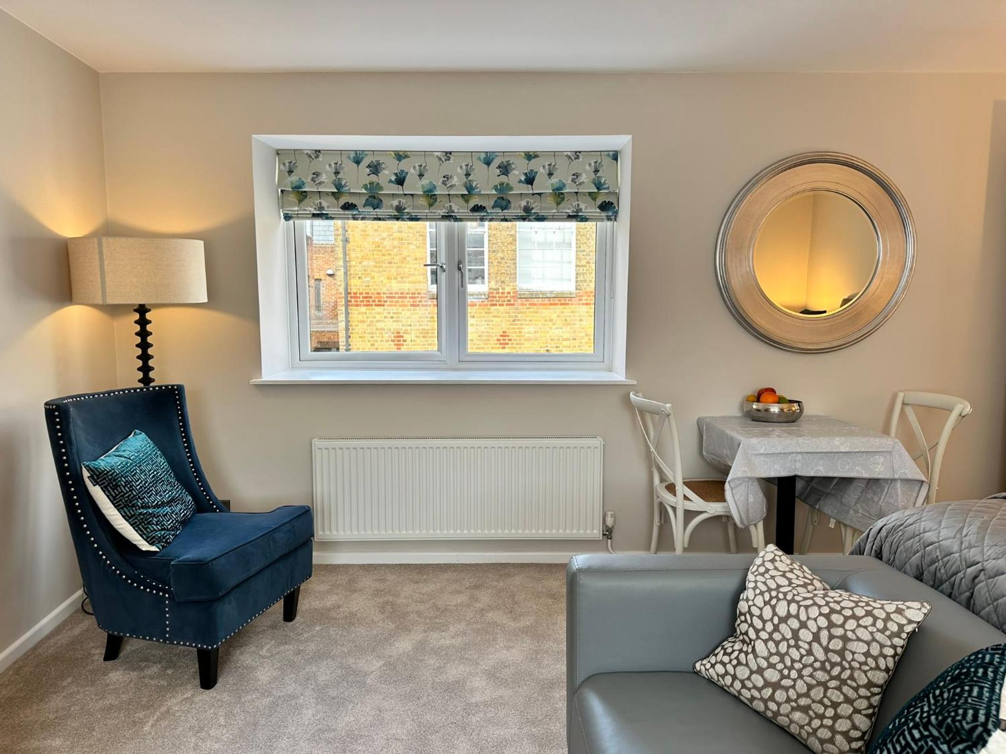 Russell Street - Studio by Accommodation Windsor view 3