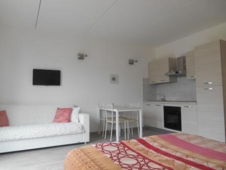 Direttamente Al Lago Apartments