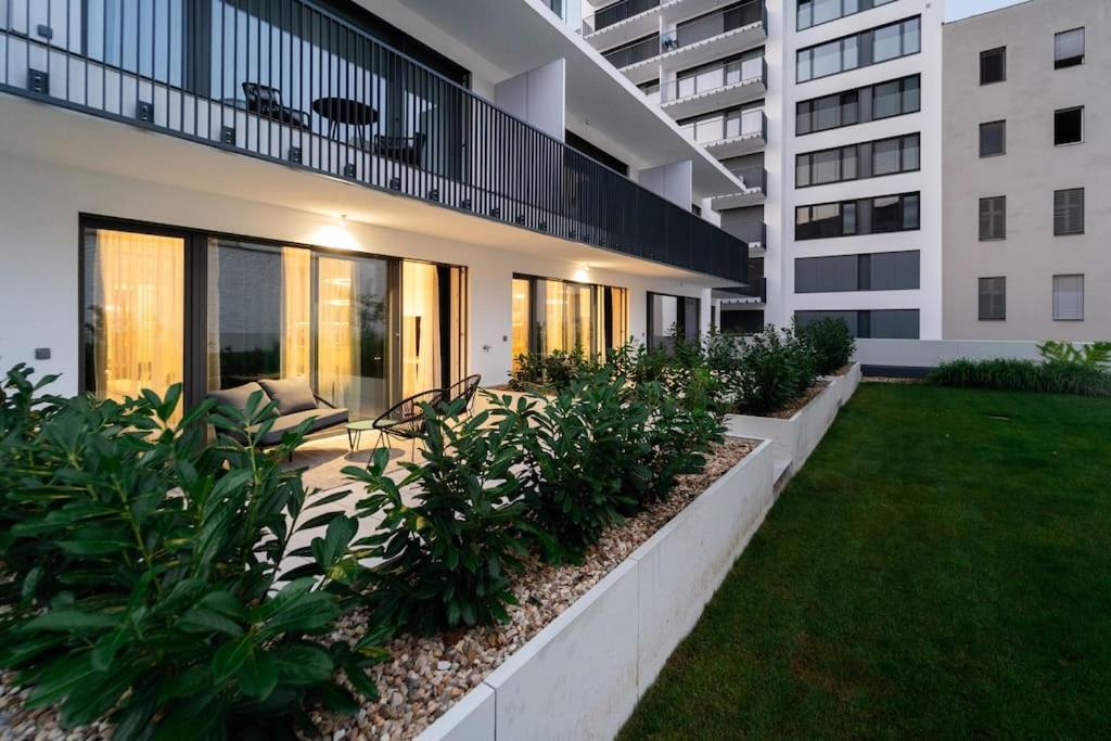 Green Garden Sauna Apartment