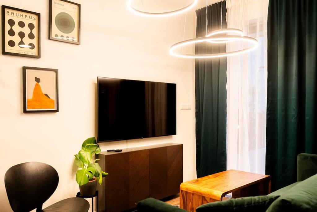 Green Garden Sauna Apartment