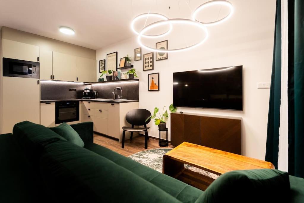 Green Garden Sauna Apartment
