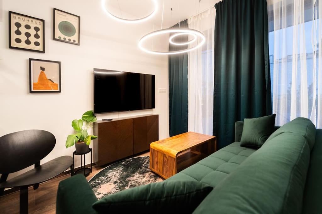 Green Garden Sauna Apartment
