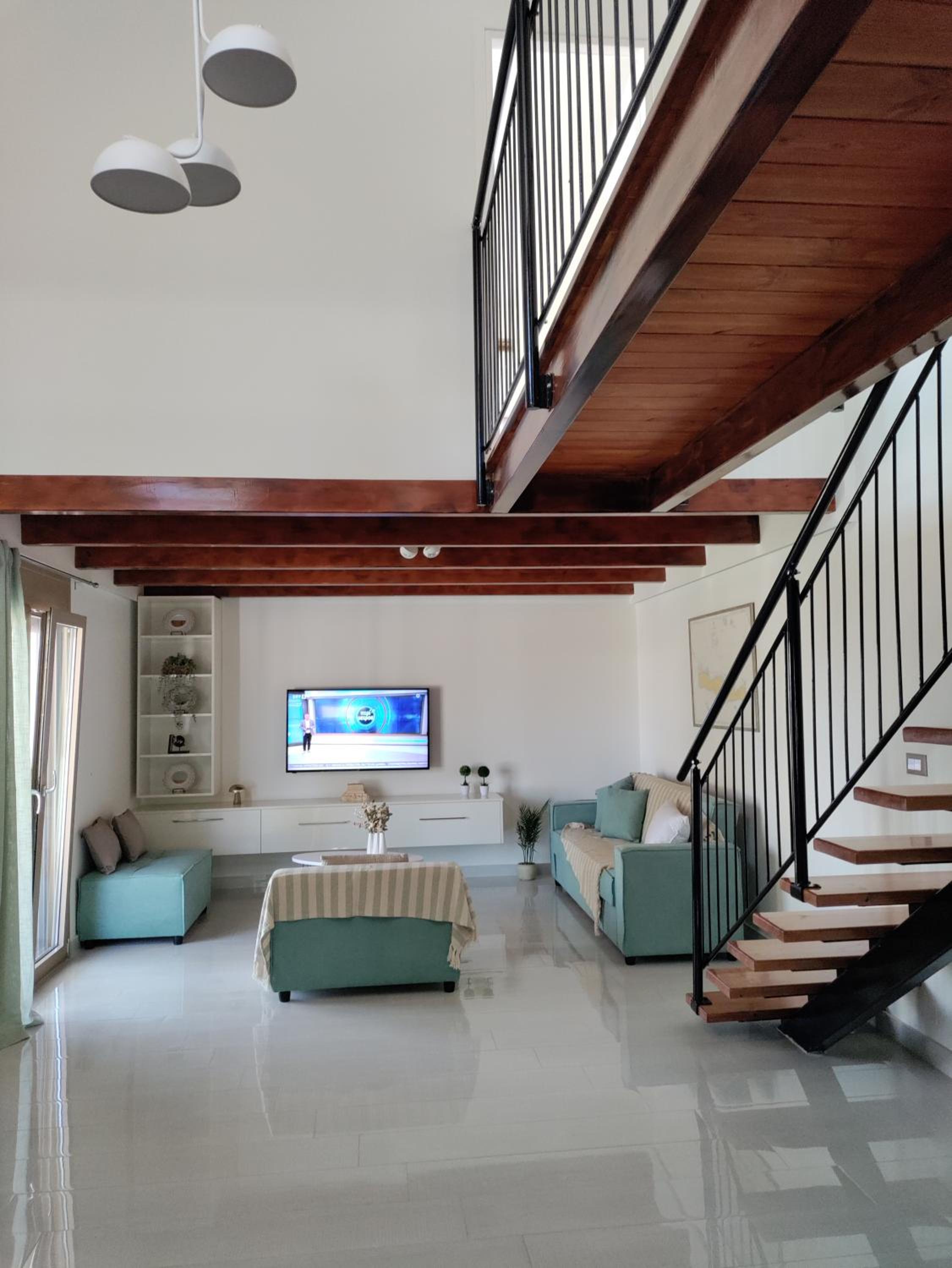 LIVAS Residence