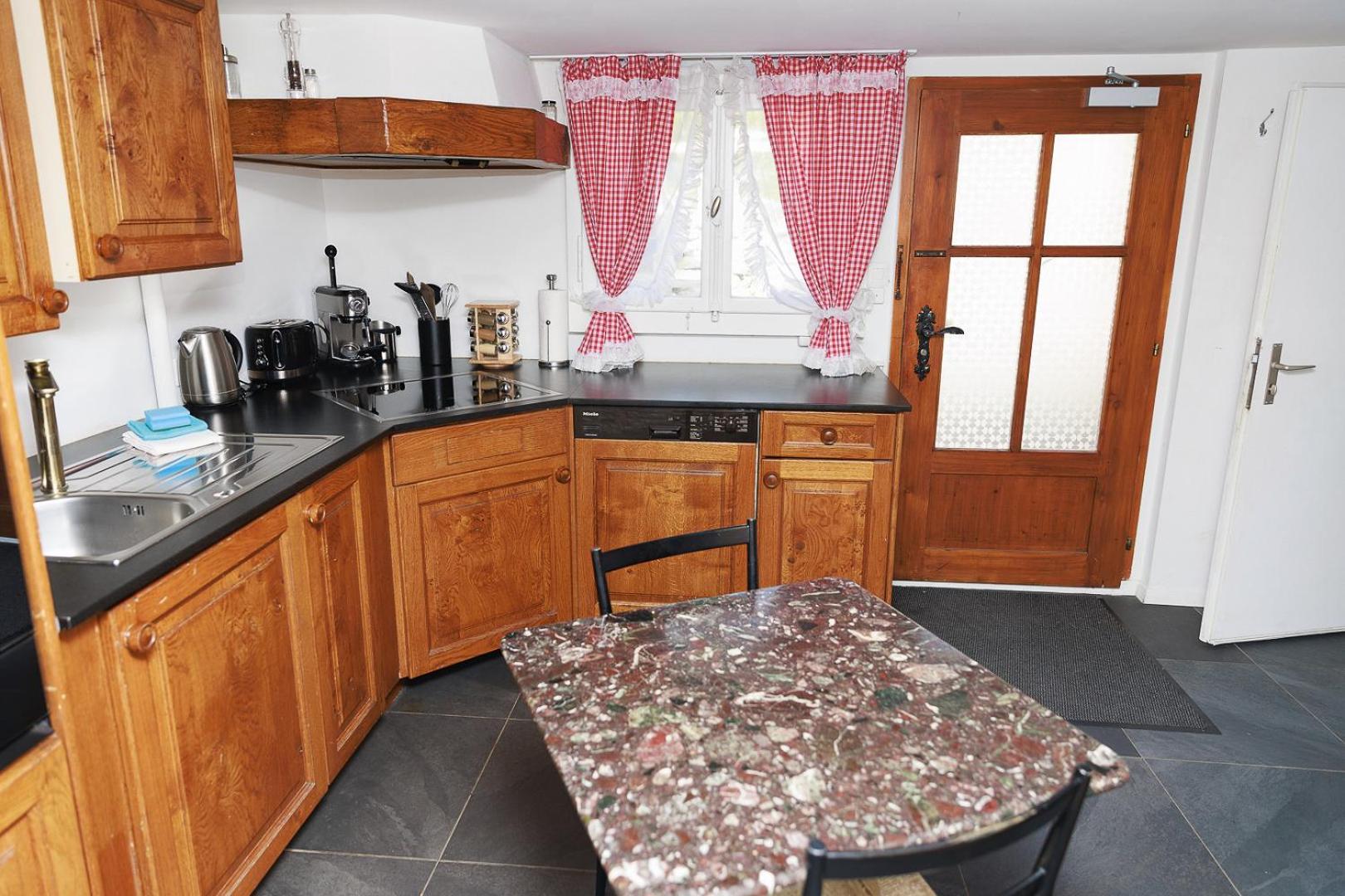 Charming Alpine Retreat by Apartments Capricorn