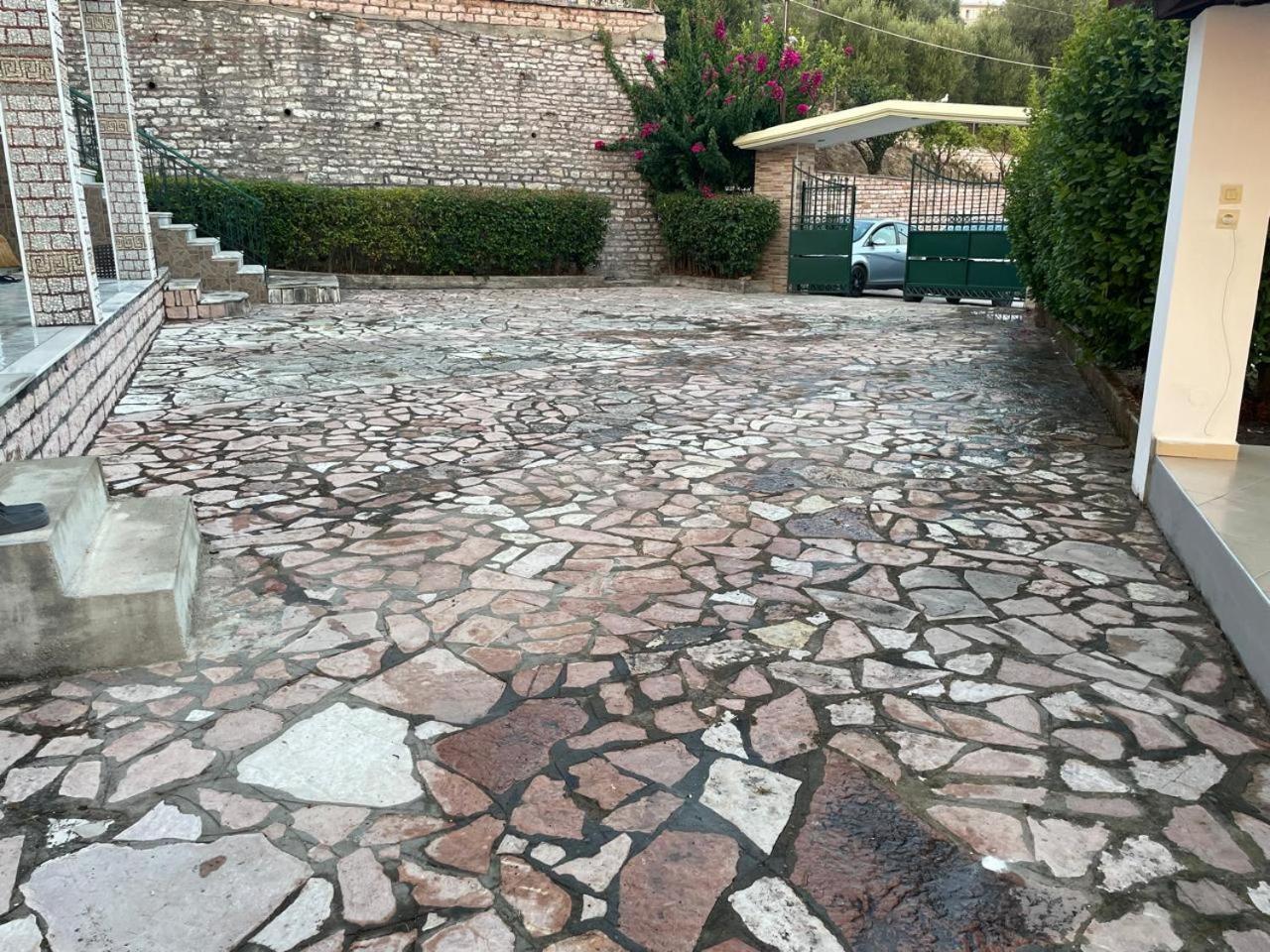 Vila Anagnostis
