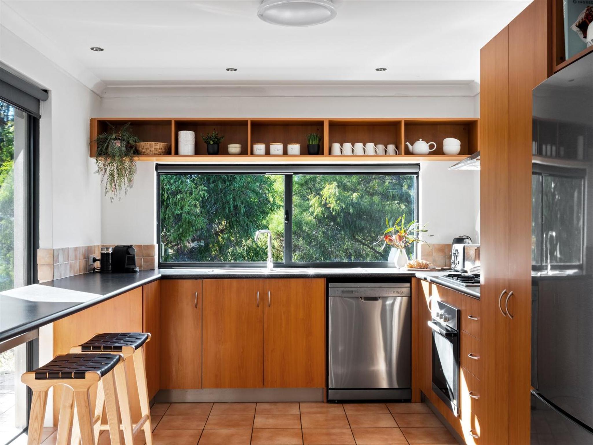 Inji Homestead - 5 acre holiday home in Margaret river region
