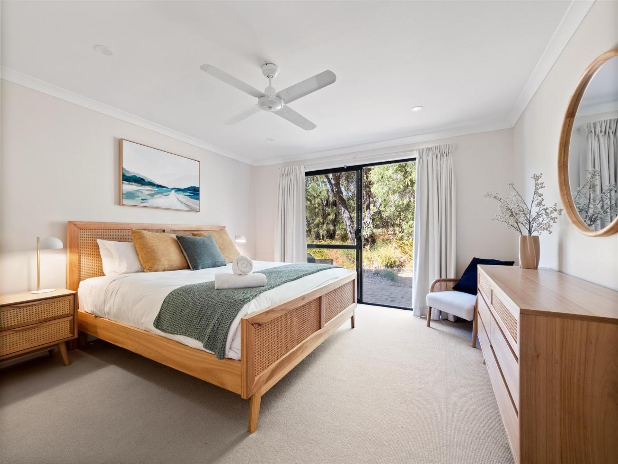 Inji Homestead - 5 acre holiday home in Margaret river region