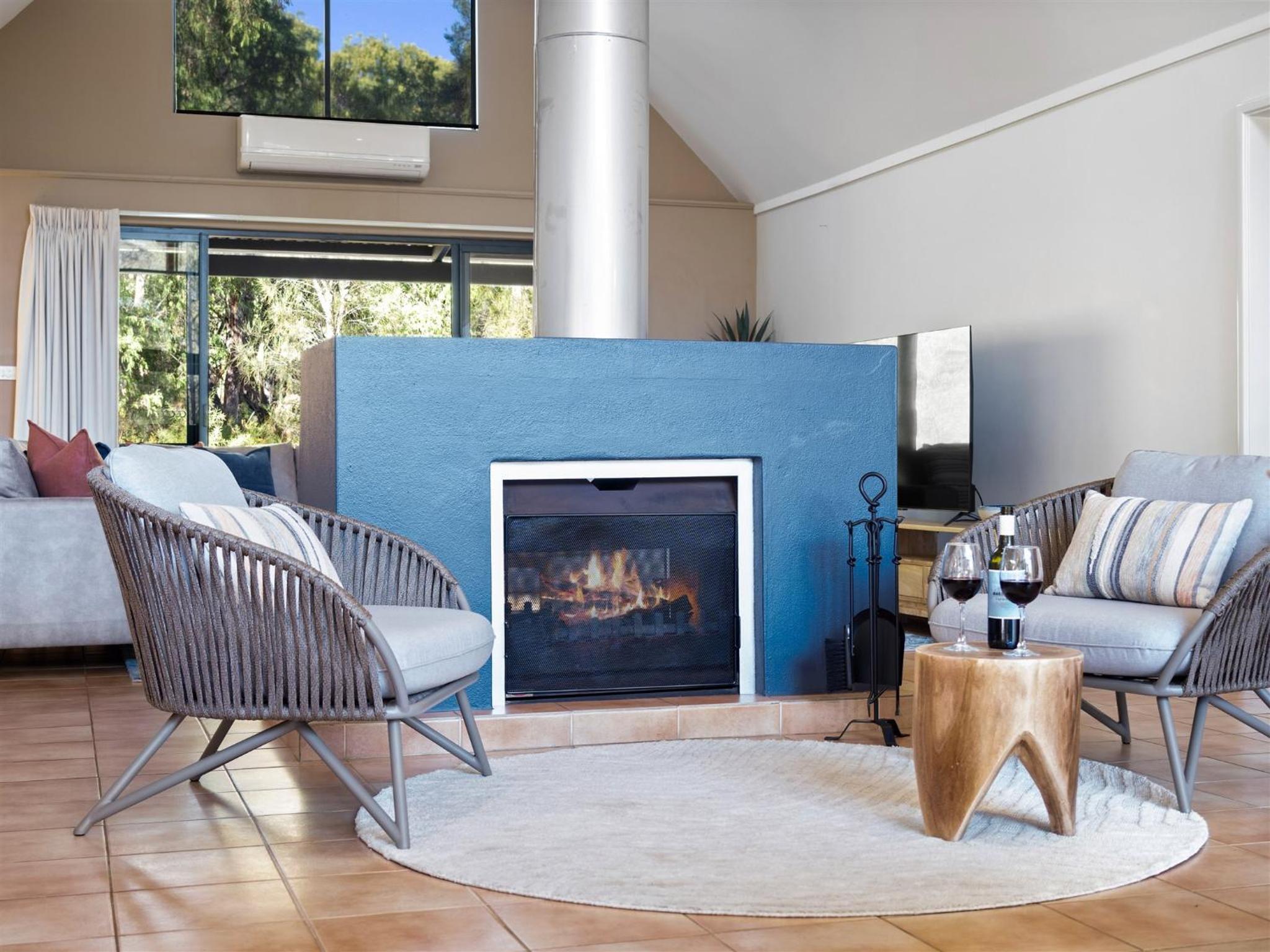 Inji Homestead - 5 acre holiday home in Margaret river region