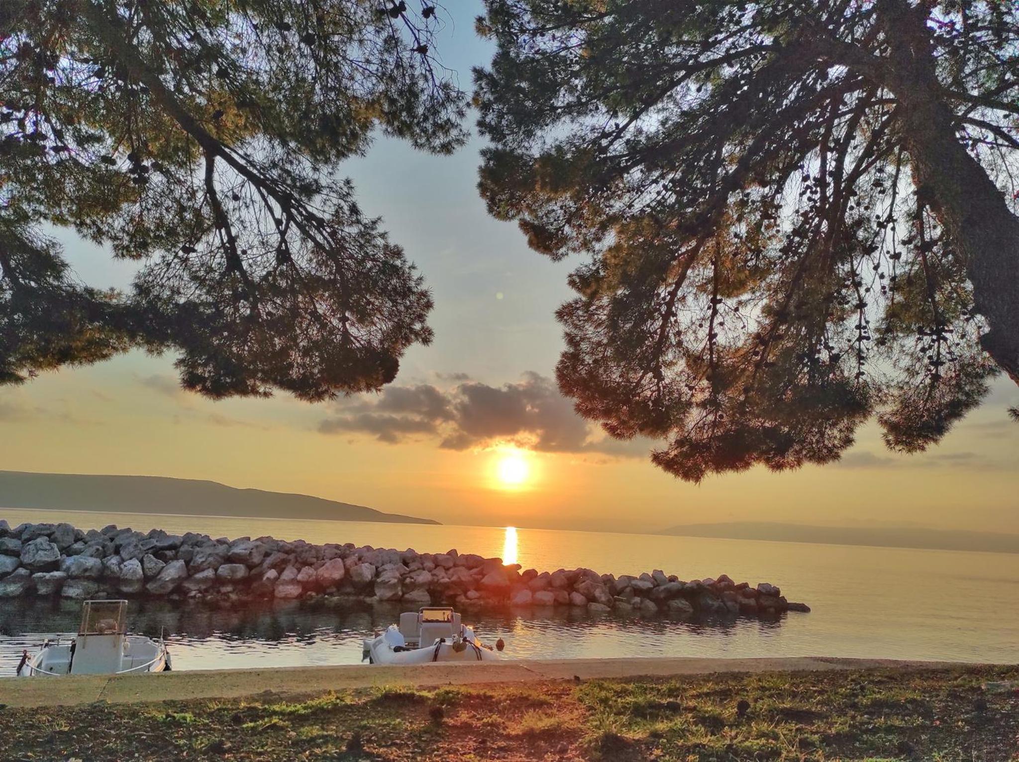 Stara Gavza 169 Cres , 150 meters from the beach view 2
