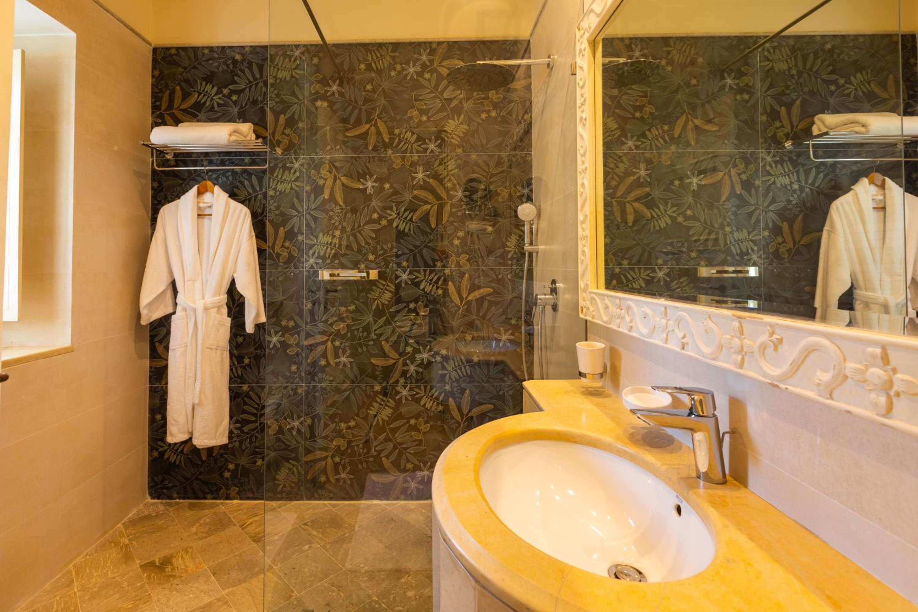 Nawara Residence