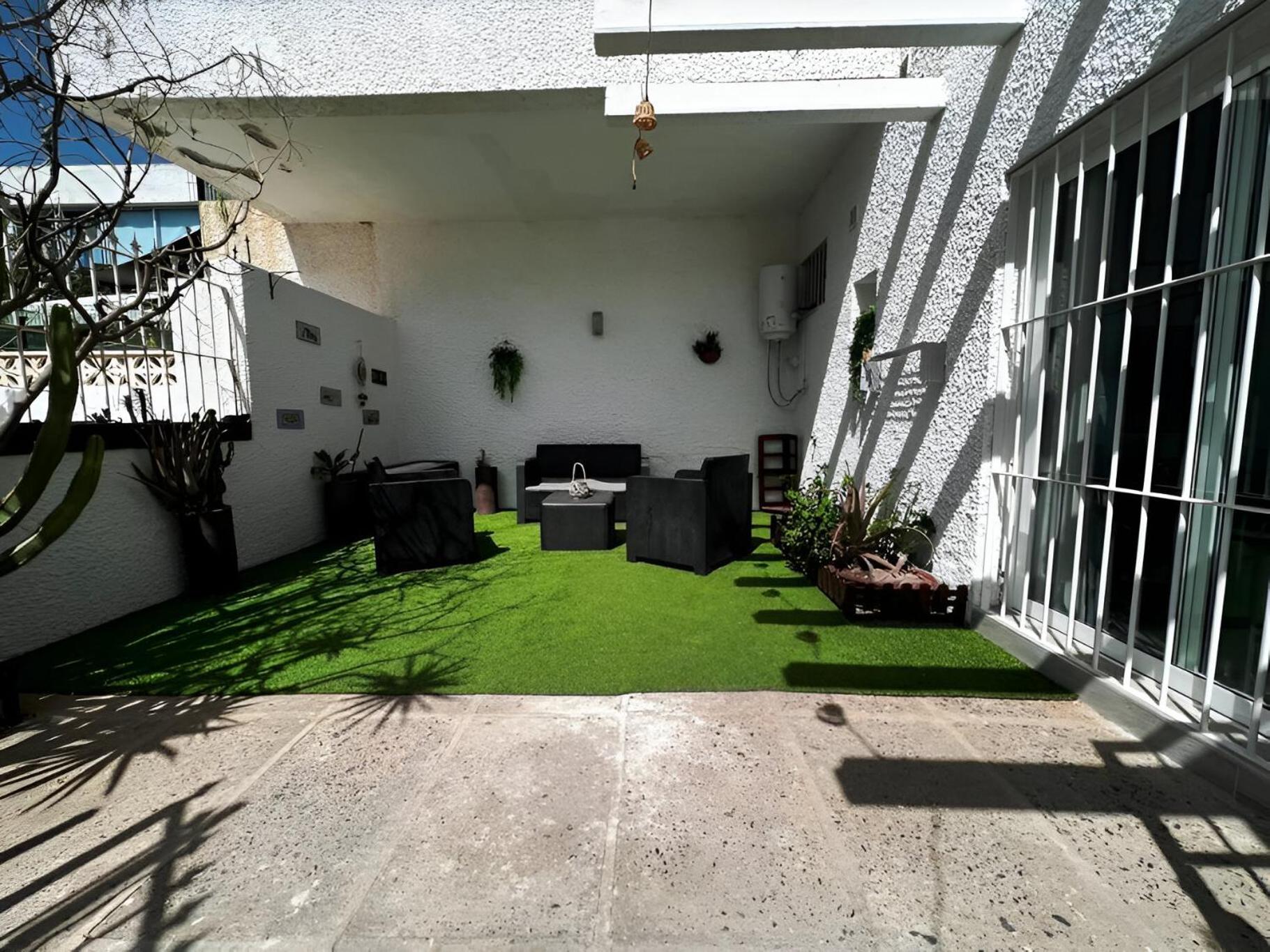 Relaxing Escape, Cozy Terrace Studio BRAVO's House photo 4