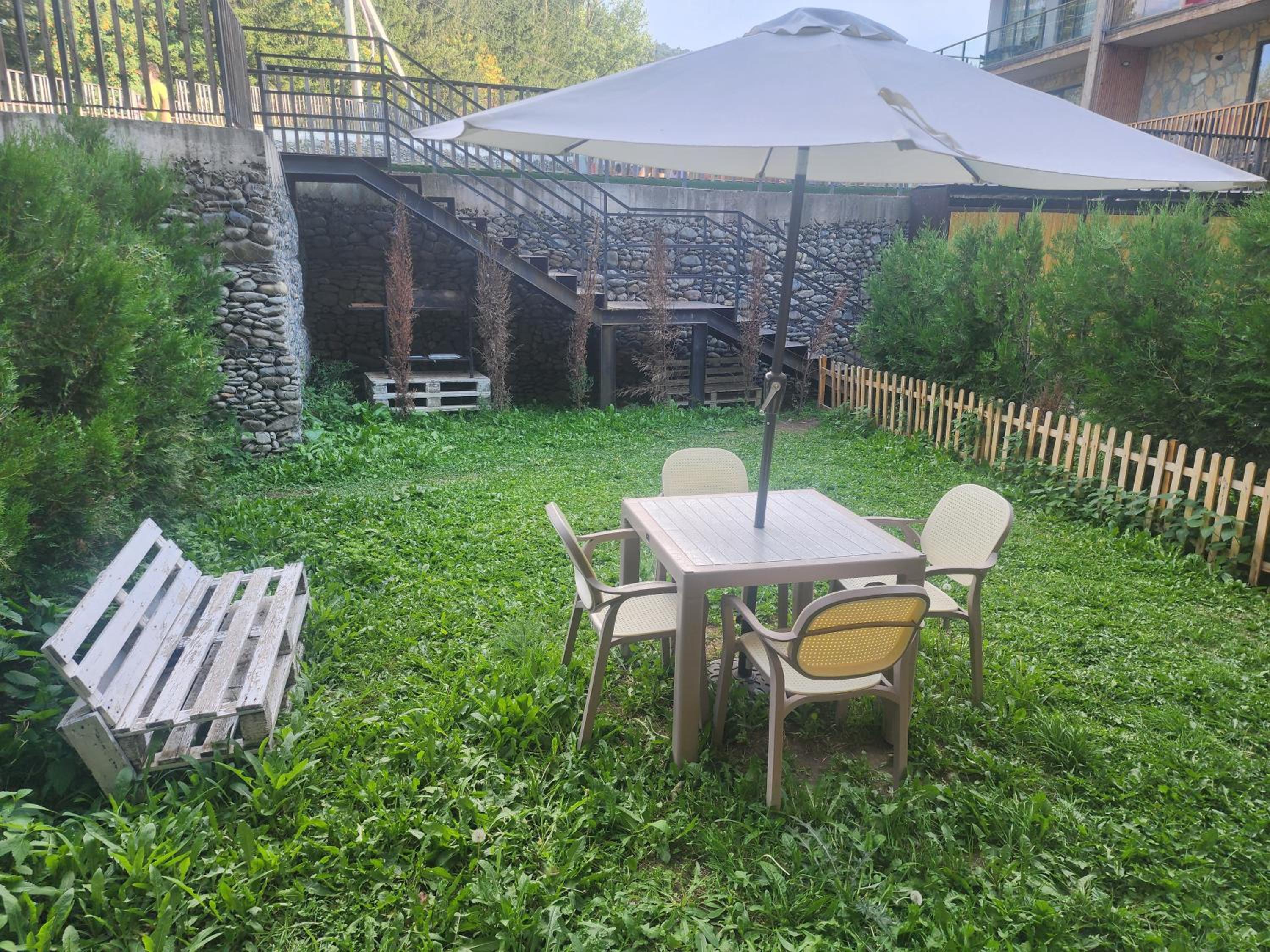 Photo 21