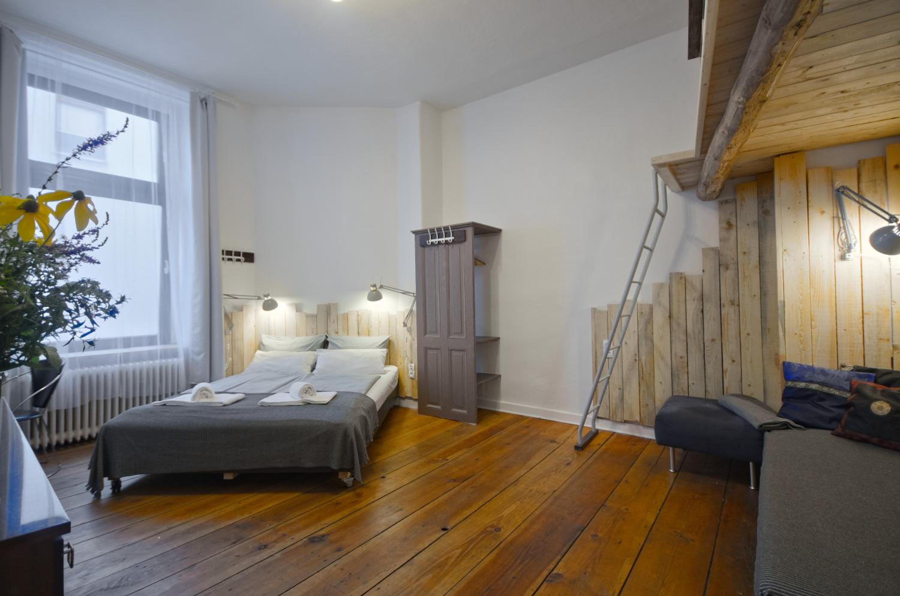 Ground Floor Apartment LAL