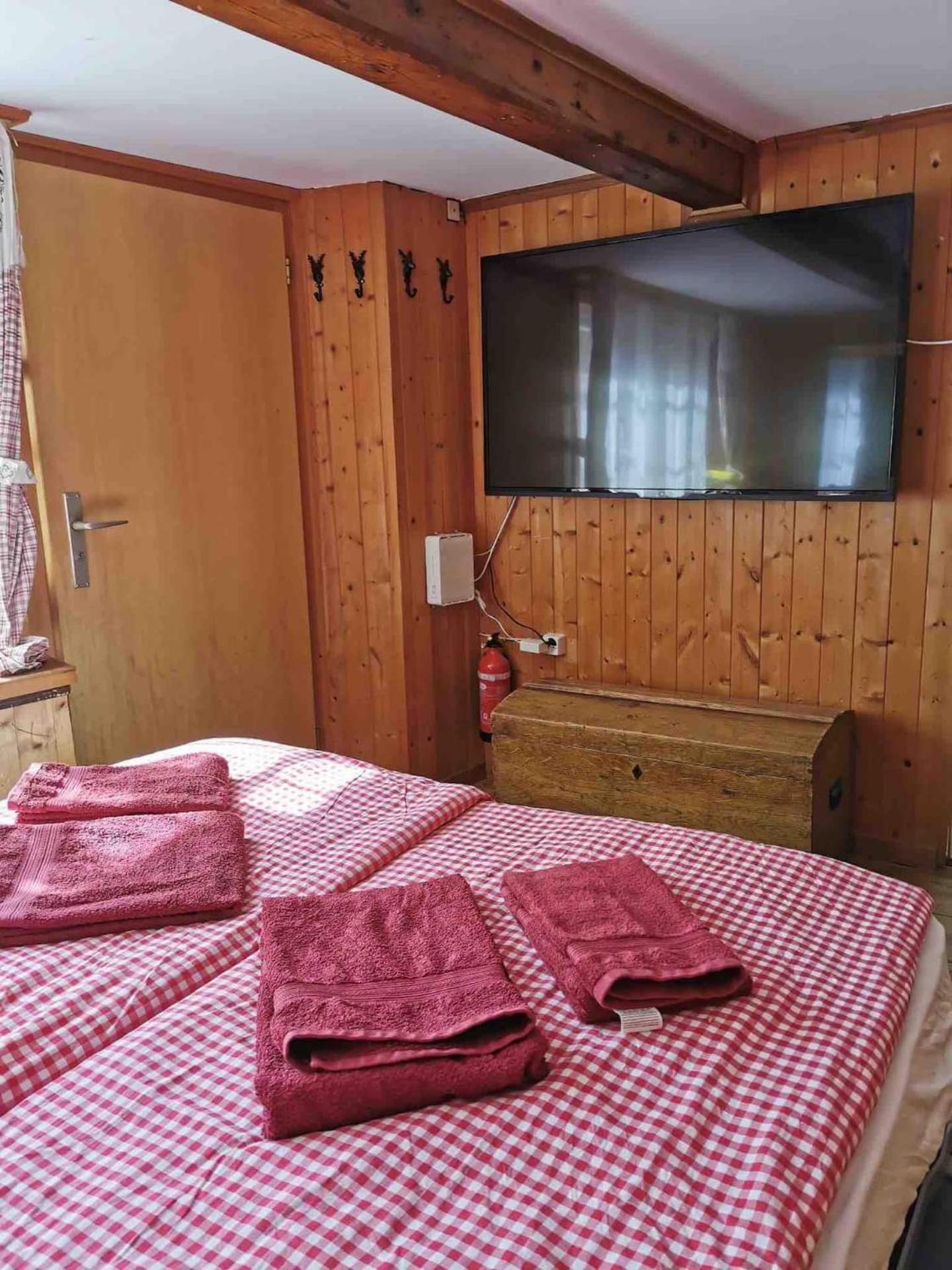 Studio by Apartments Capricorn No Parking