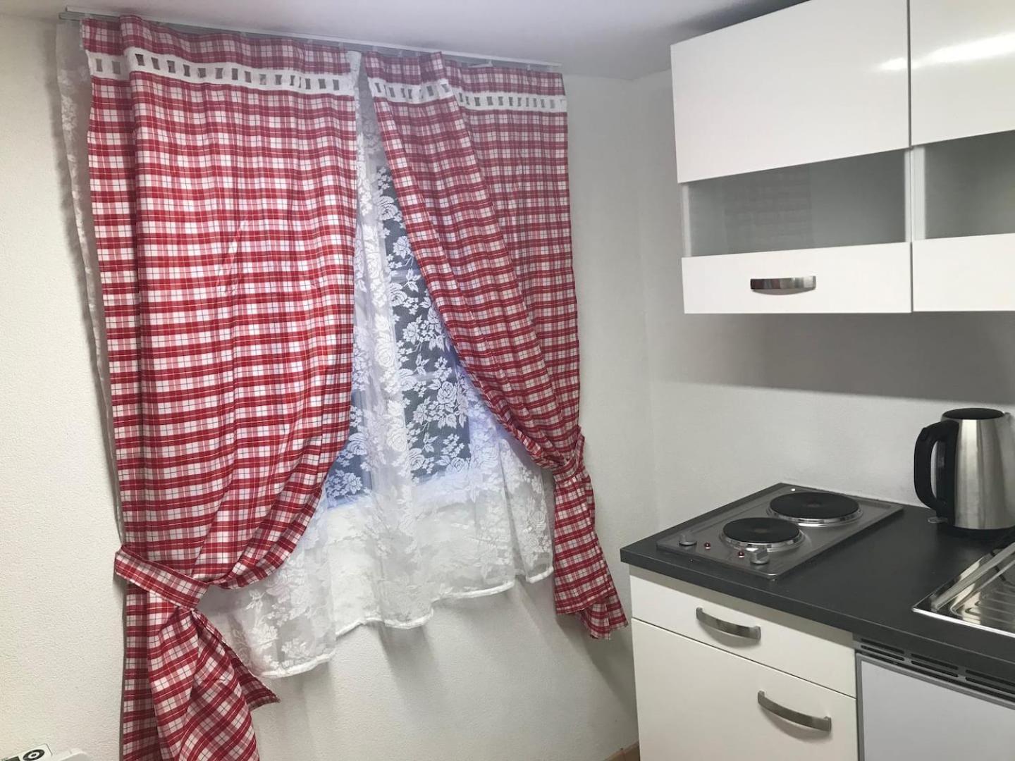 Studio by Apartments Capricorn No Parking