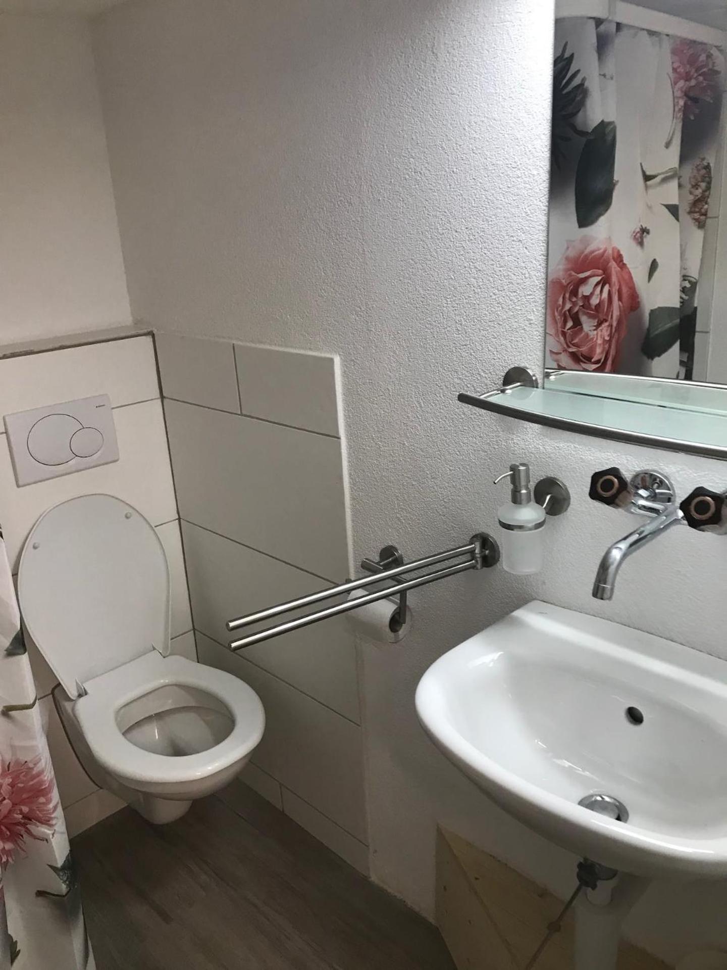 Studio by Apartments Capricorn No Parking
