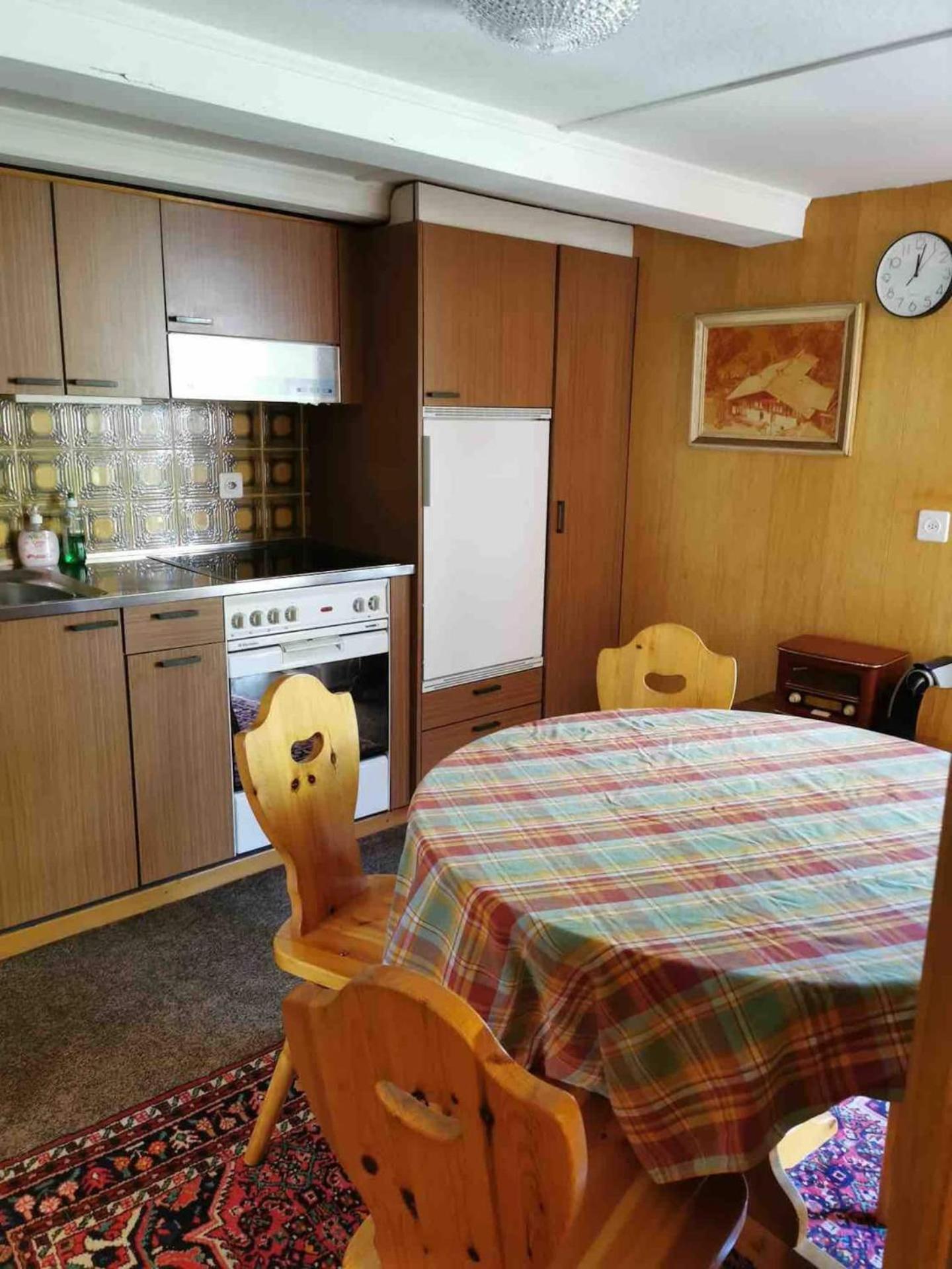 Vintage Apartment by Apartments Capricorn
