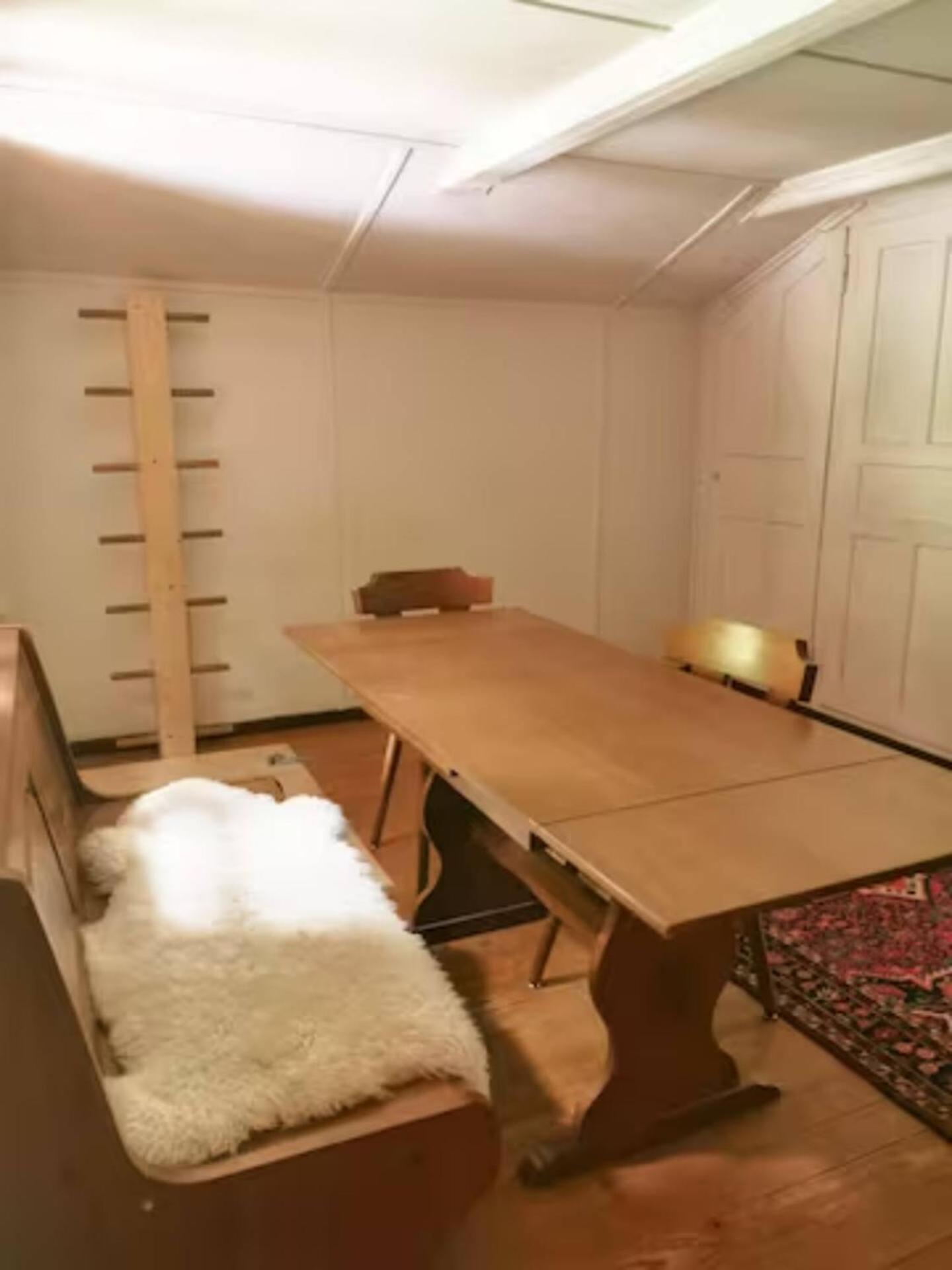 Vintage Apartment by Apartments Capricorn