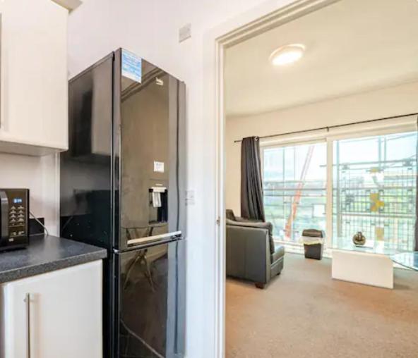 Home away - Southampton City Centre Apartment