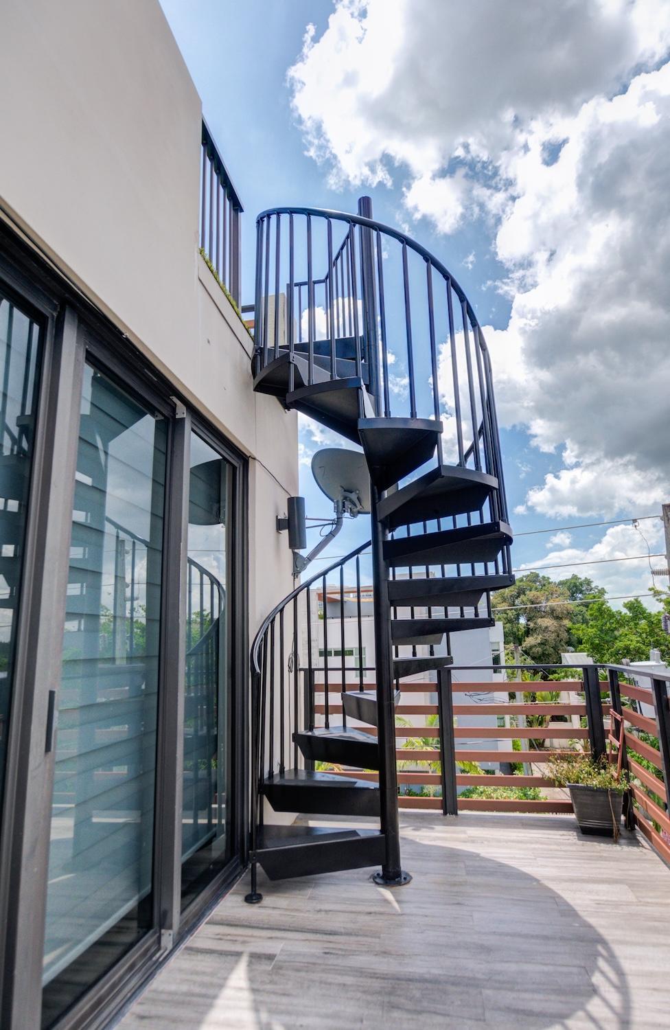 Modern 3BR PH with Rooftop Plunge Pool in Miami