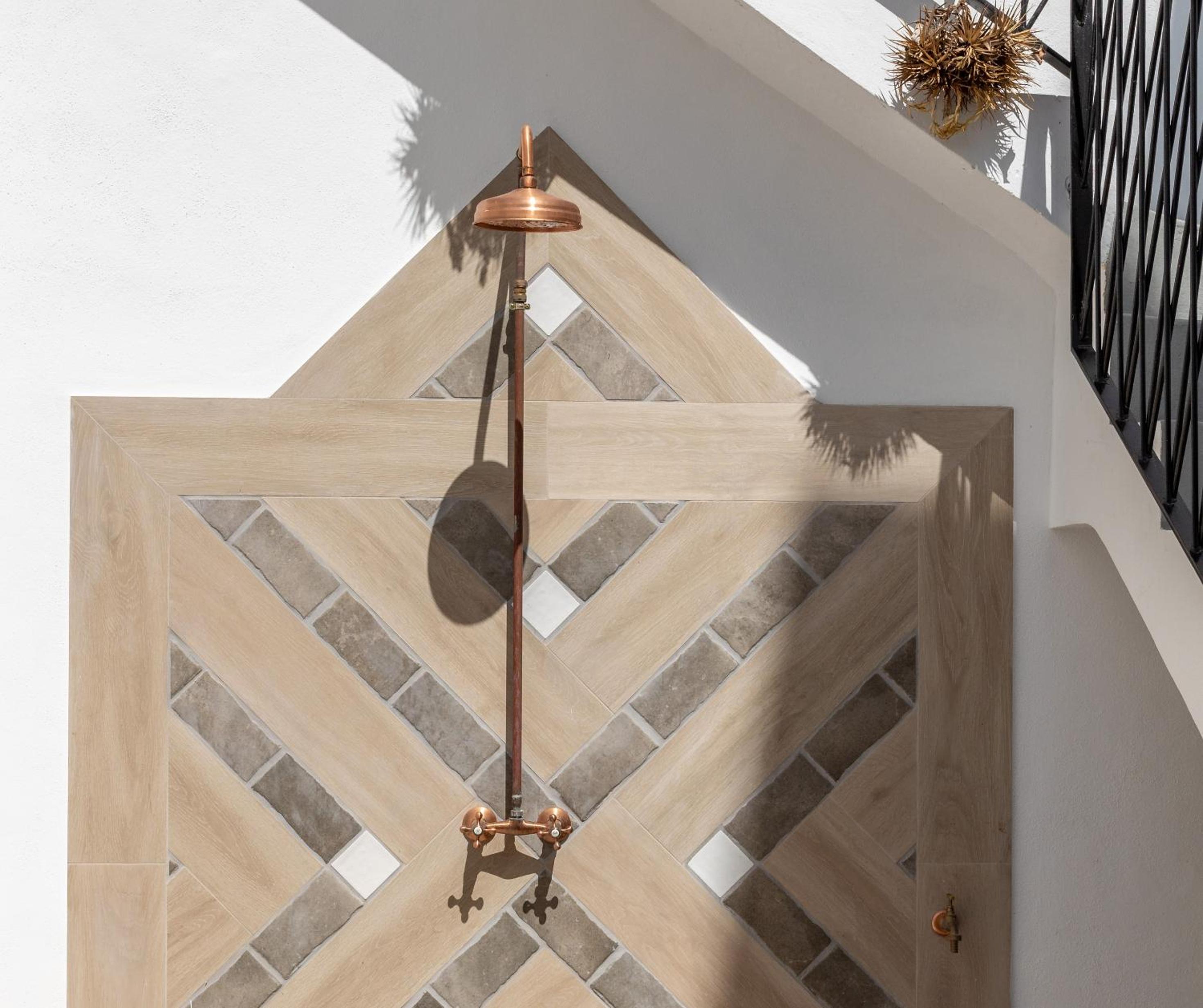 Quinta Colonial by VivvaHomes