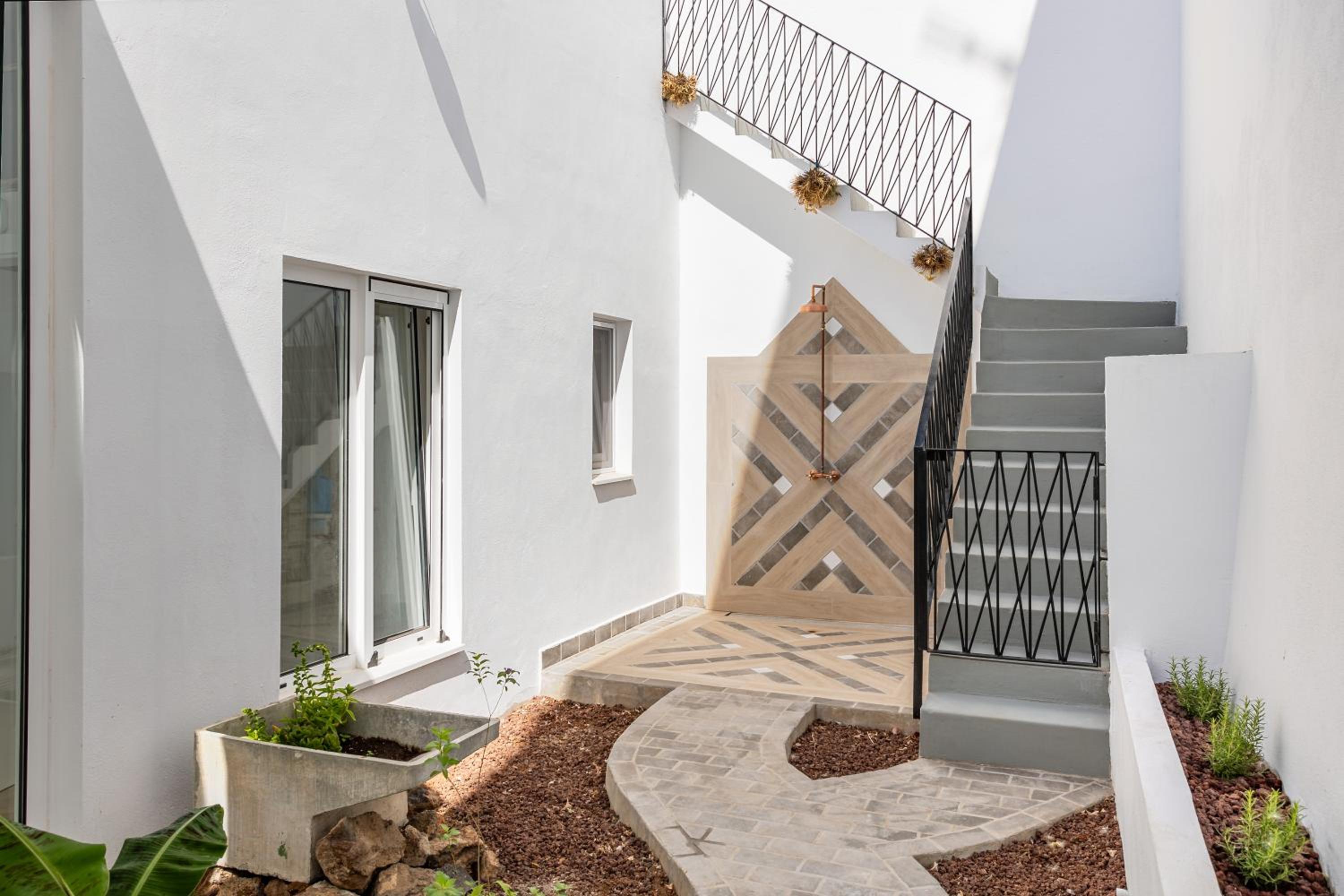 Quinta Colonial by VivvaHomes
