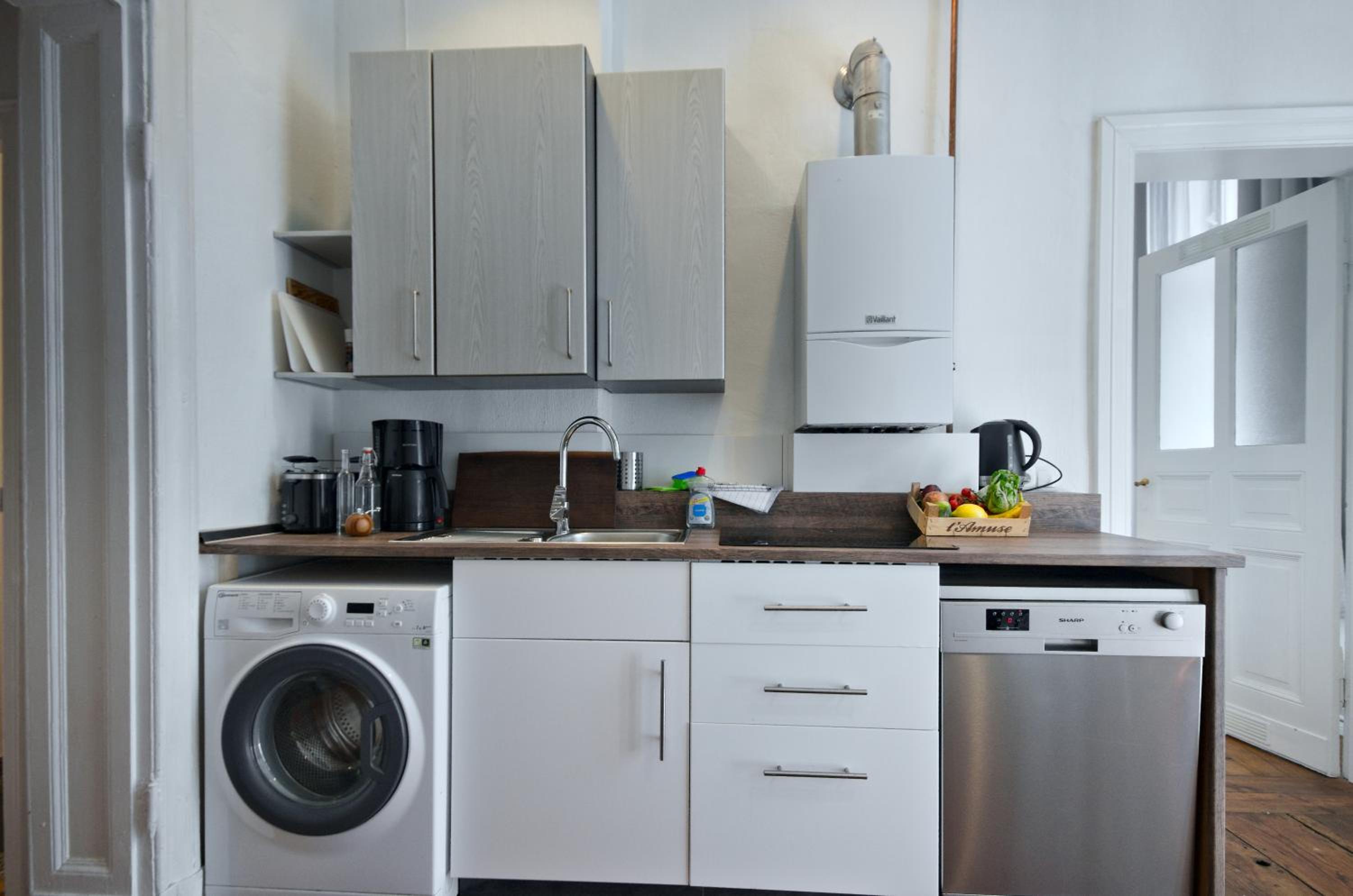 Ground Floor Apartment LAL