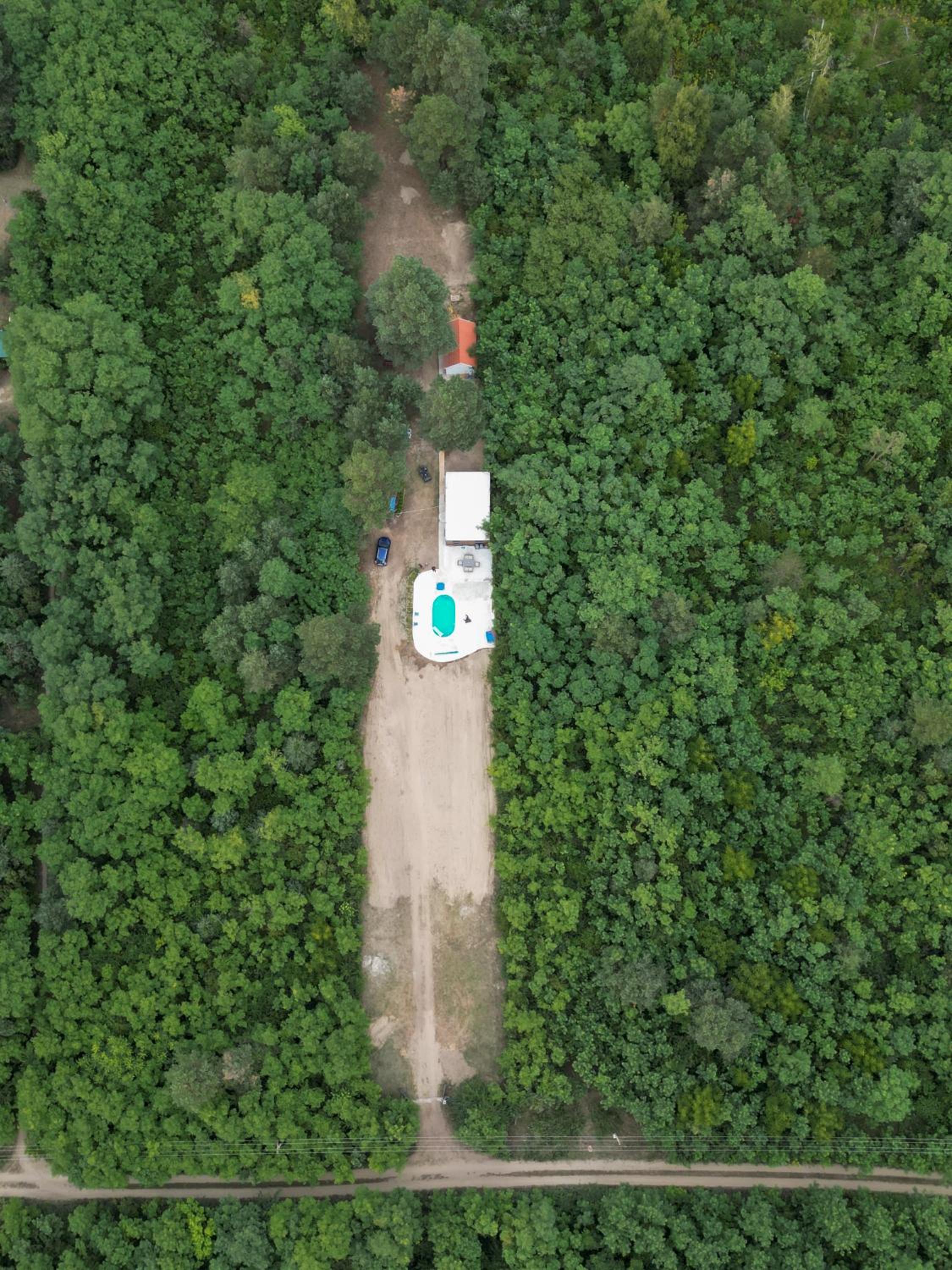 The Woodland pool house