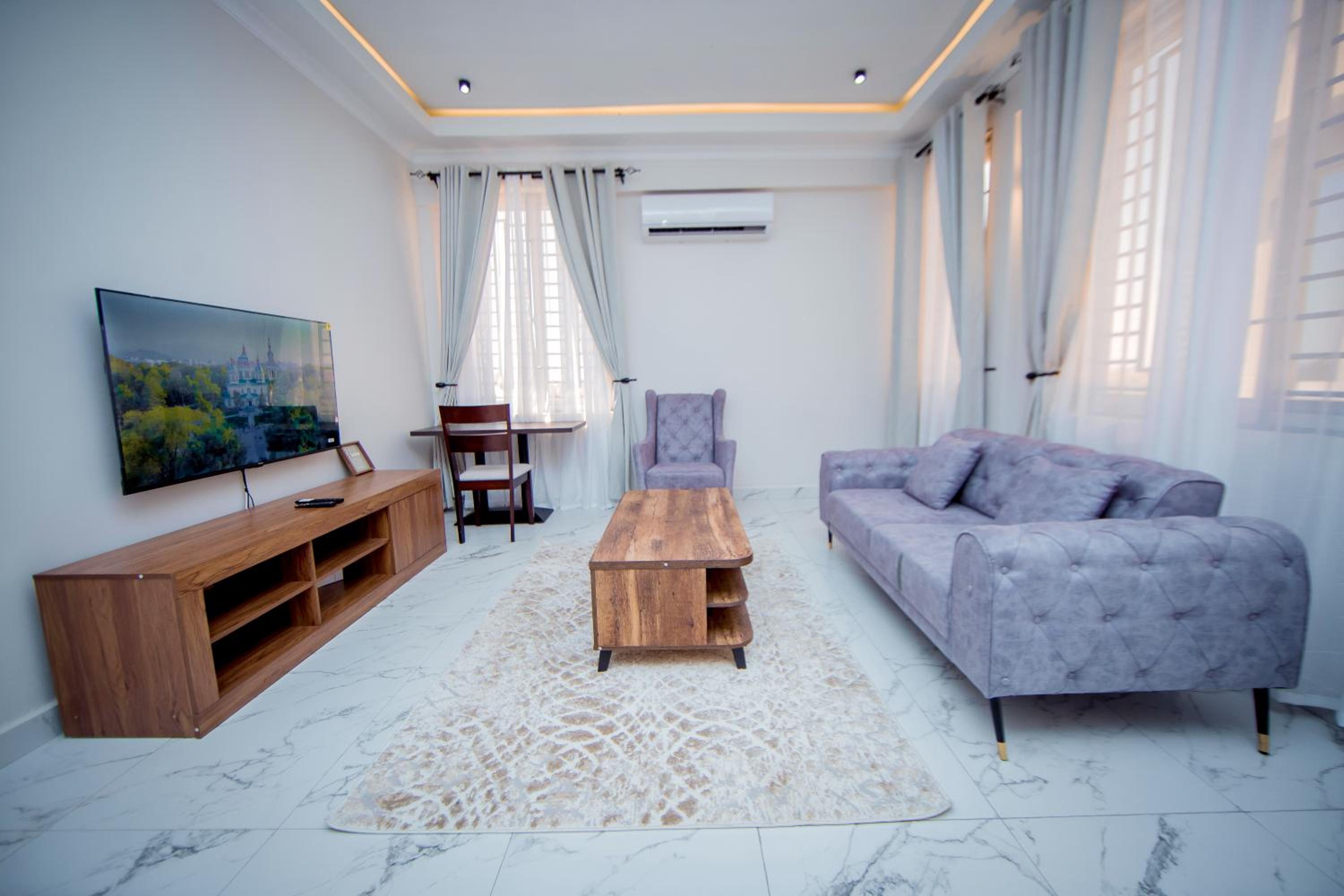 JEM Apartments