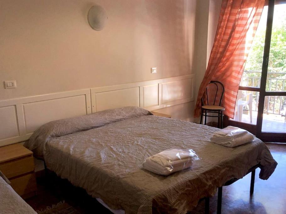 Sansovino Bed and Car