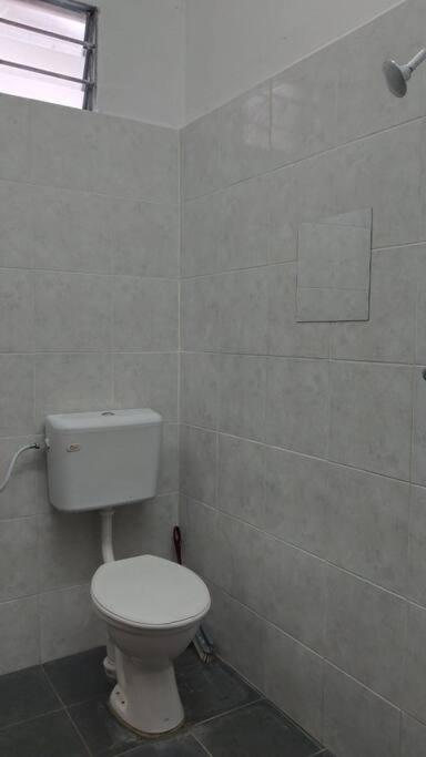 Bae Homestay Tmn Setia Netflix and WiFi photo 4