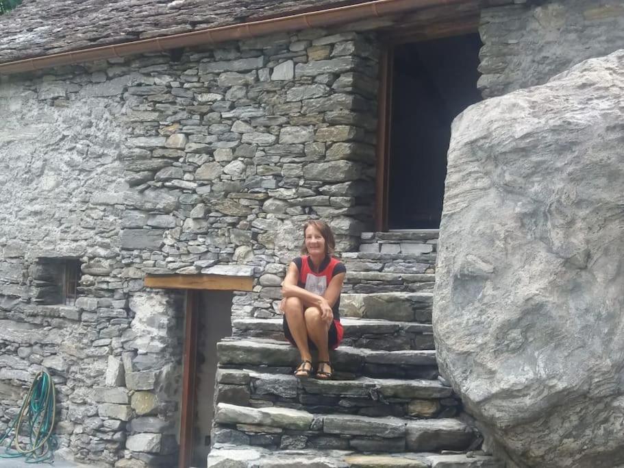 Rustico Gin Avegno Torbecc, Vallemaggia, Tessin,