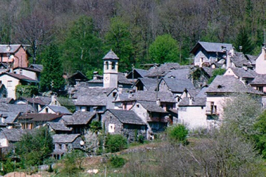 Rustico Gin Avegno Torbecc, Vallemaggia, Tessin,