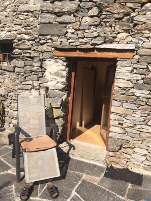 Rustico Gin Avegno Torbecc, Vallemaggia, Tessin,