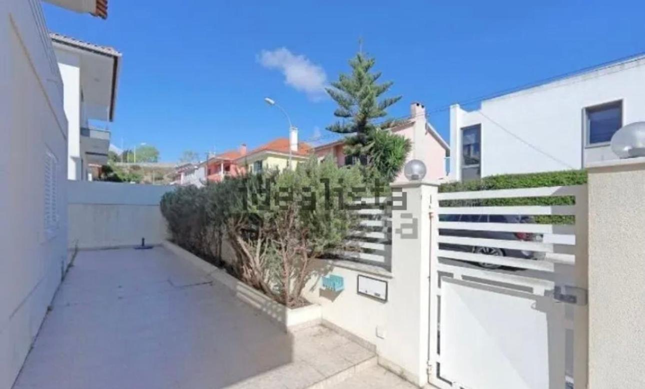 Confortable double room& pool view 3