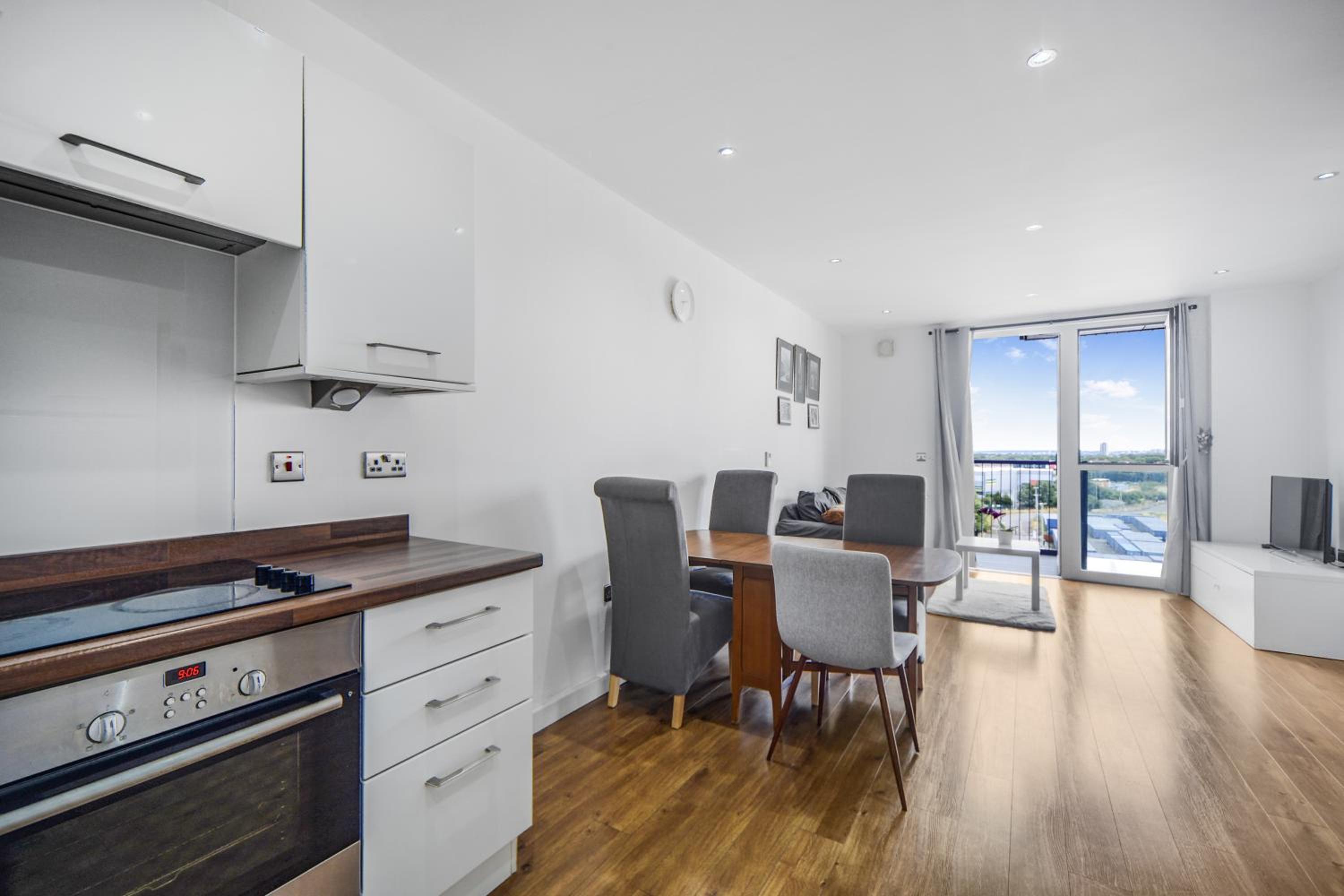 One Bed Flat in Stratford London