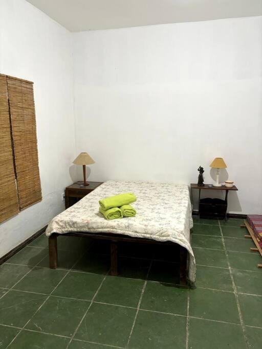 Casa no centrinho do Vale das Videiras
