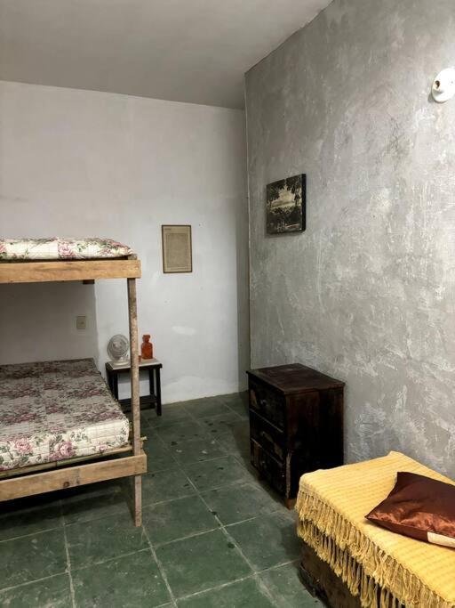 Casa no centrinho do Vale das Videiras