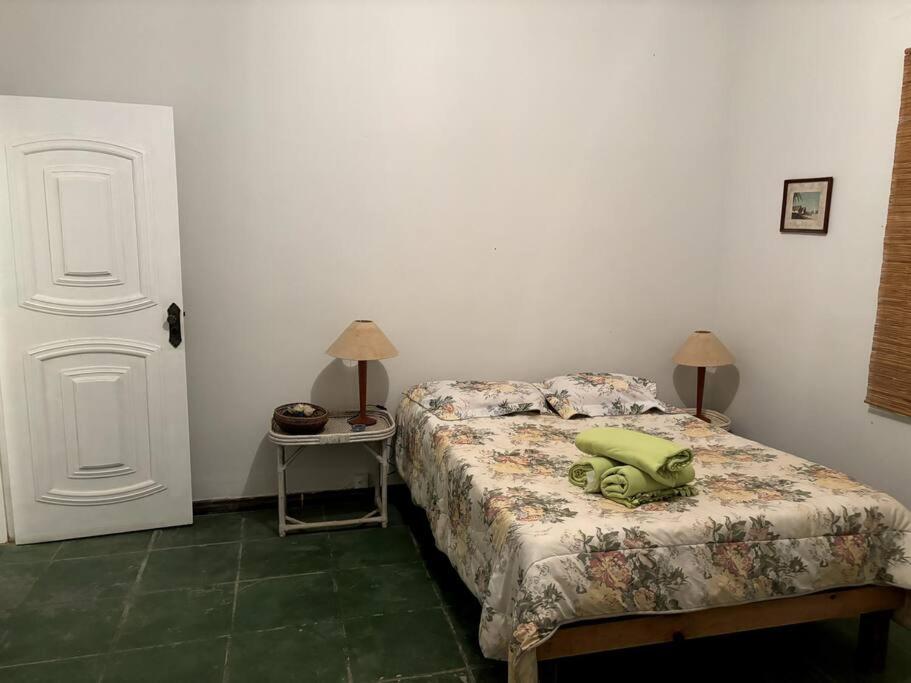 Casa no centrinho do Vale das Videiras