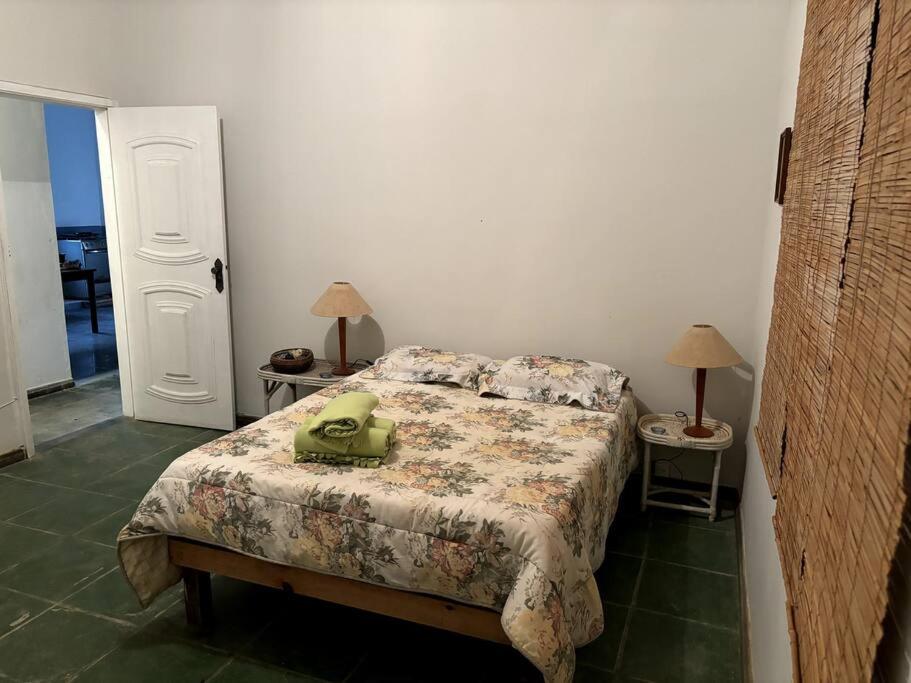 Casa no centrinho do Vale das Videiras