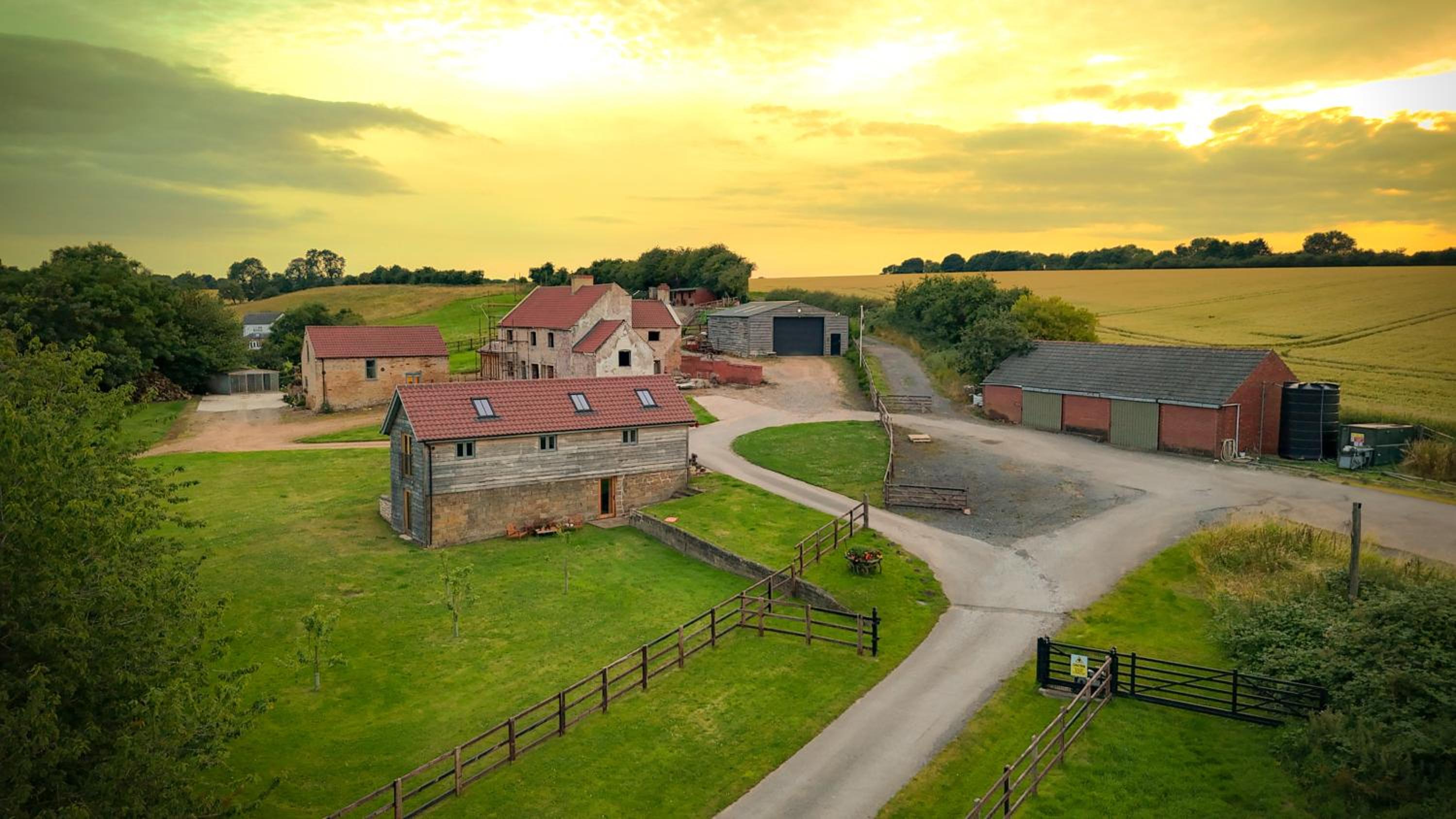 Orchard Barn