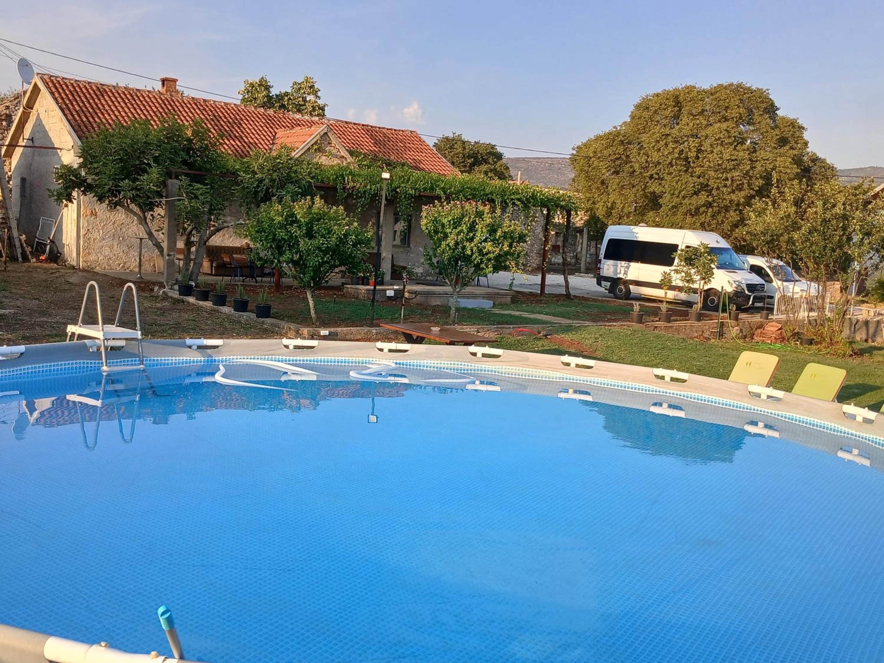 Aurea Villa