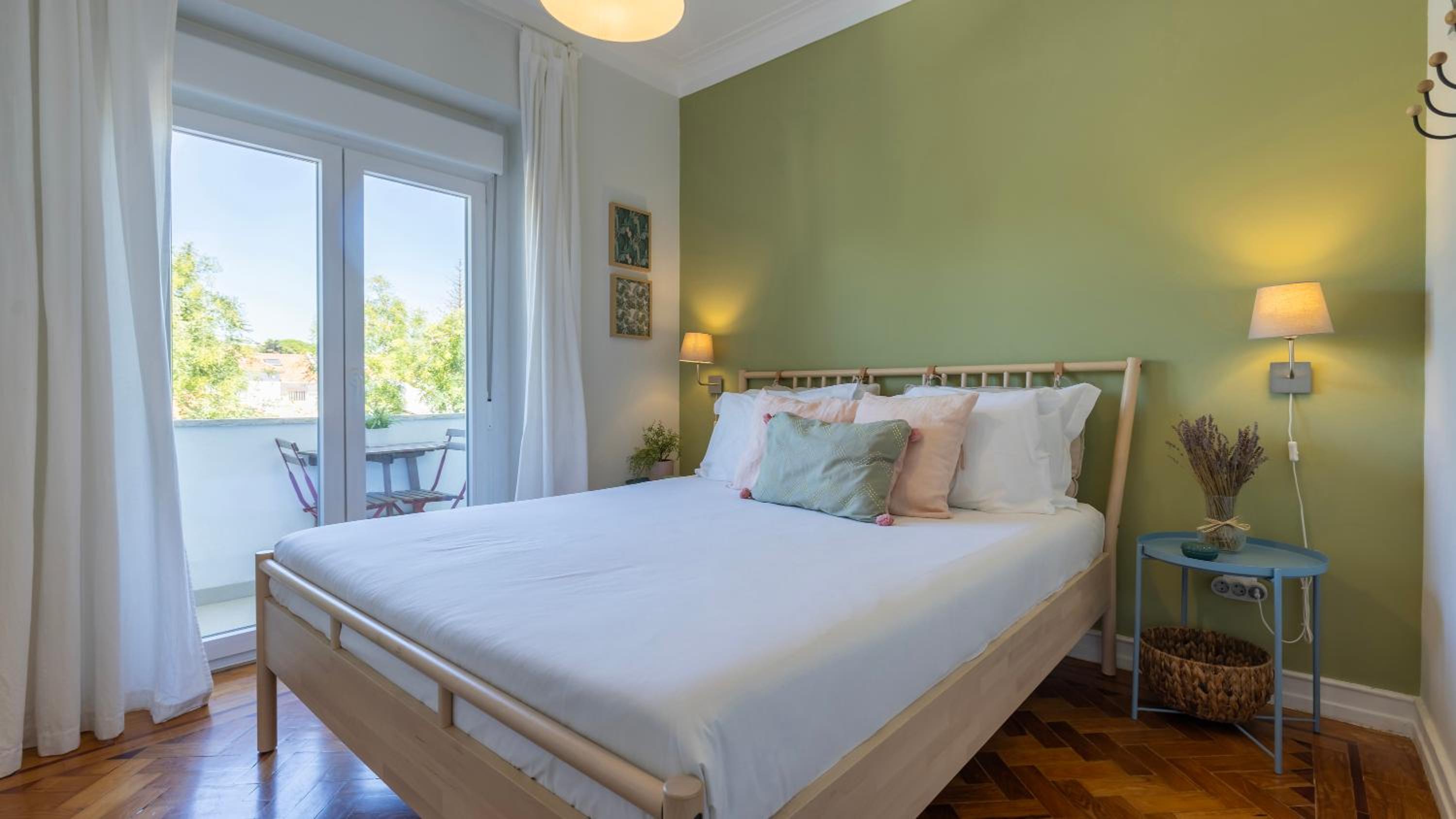 Charming Belém 3BDR Property by LovelyStay view 3